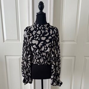 SHEIN Black and White Patterned Blouse